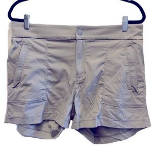 Athleta Trekkie North Shorts, Silver/Light Grey, Size 12
